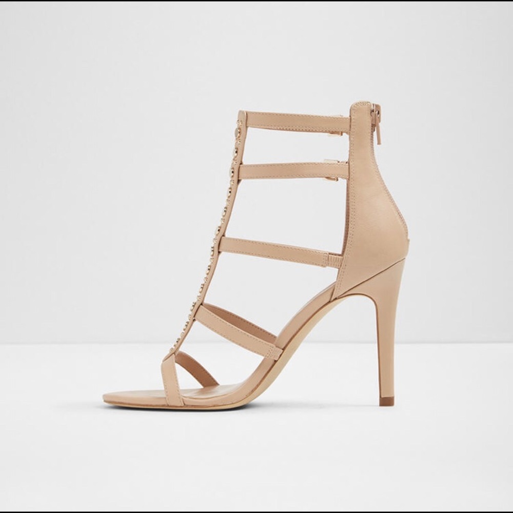 Heels✨ - Picture 2 of 3